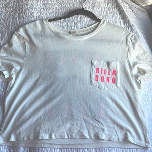 Oversized T-Shirt (Graphic) in White. Brand:BillaBong. Size:XS